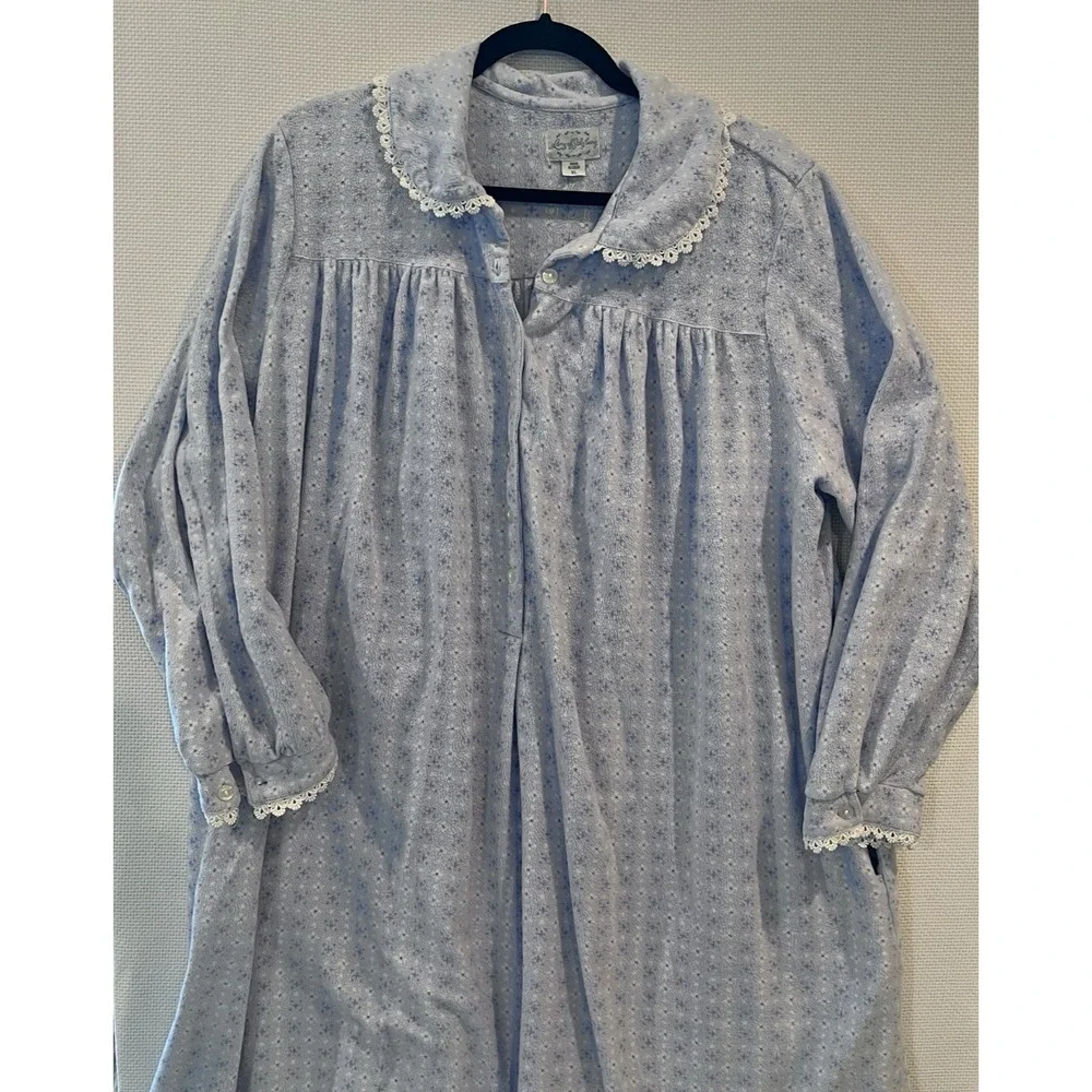 Lanz Of Salzburg Vintage Nightgown Blue White Floral Long Sleeve Lace Trim Sz XL